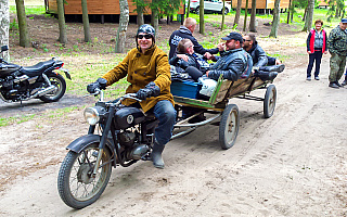 Ryk zabytkowych motocykli w Ramsowie